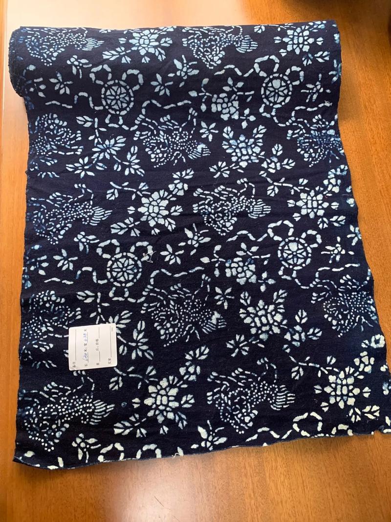 藍(lán)印花布 傳統(tǒng)工藝的瑰寶